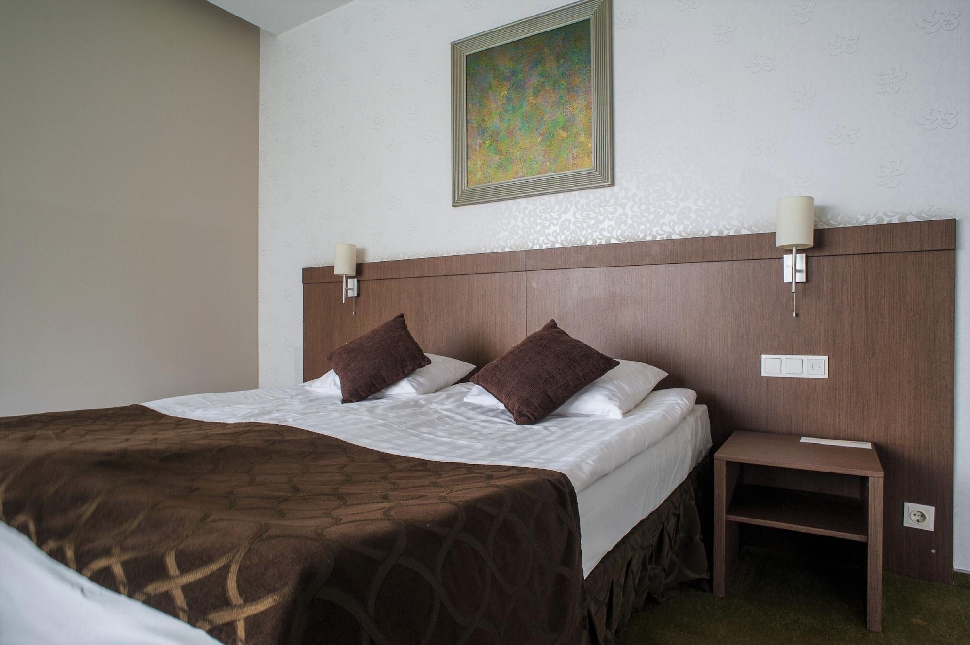 Rija Vef Hotel With Free Parking Riga Exterior foto